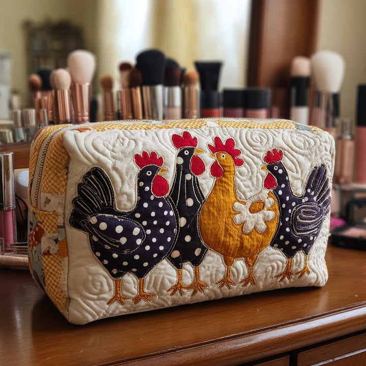 Gesteppte Kosmetiktasche mit fröhlicher Henne