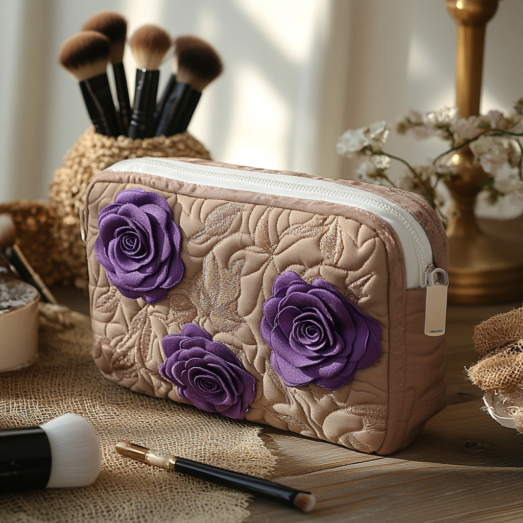 Gesteppte Kosmetiktasche mit verzauberter Rose