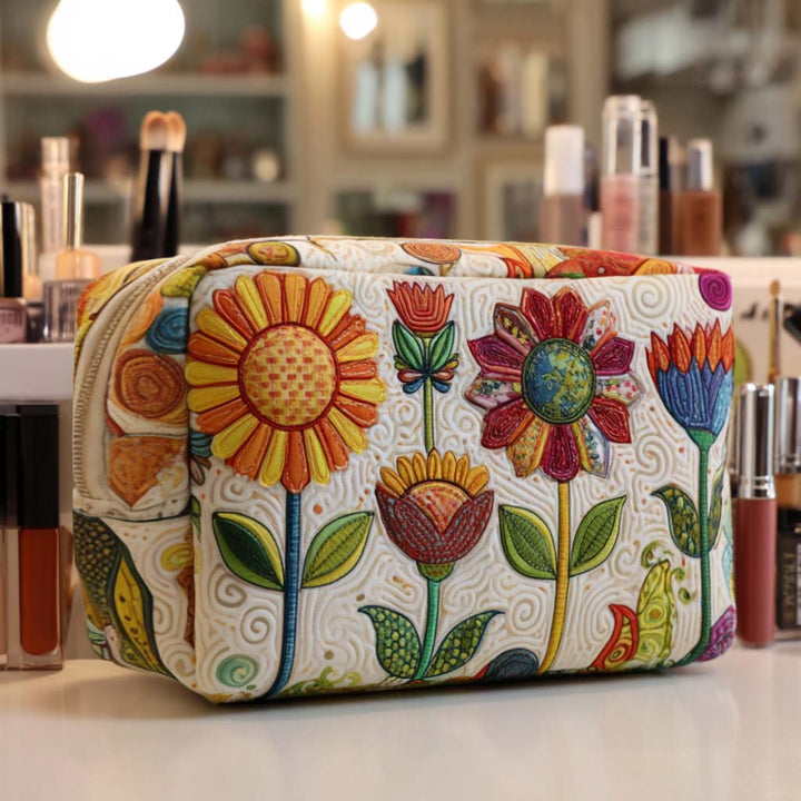 Gesteppte Kosmetiktasche mit fröhlicher Blume