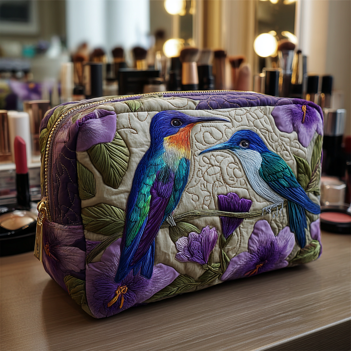 Gesteppte Kosmetiktasche mit zartem Kolibri