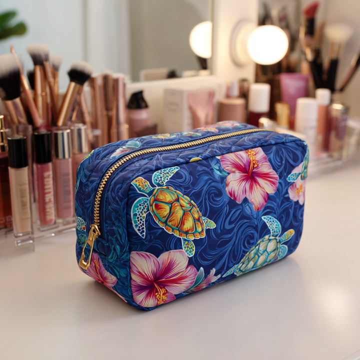 Gesteppte Kosmetiktasche mit Meeresschildkröte