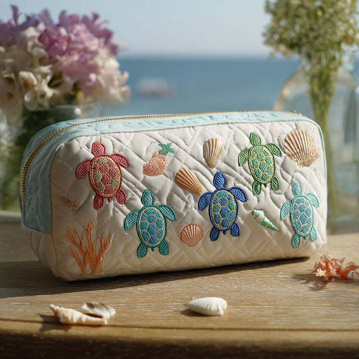 Gesteppte Kosmetiktasche mit Meeresinspiration