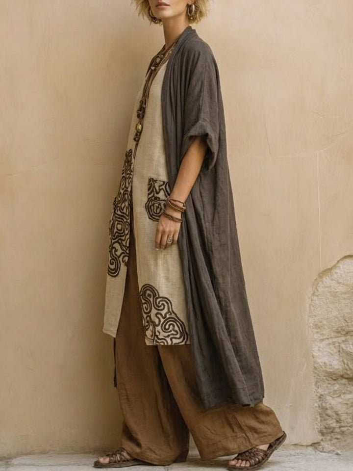 Elisabeth | Dreiteiliges Set aus dunkelgrau und braun mit Tribalprint
