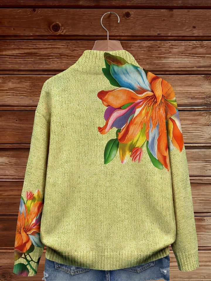 Claudia | Strickjacke mit farbenfrohem Lilienmotiv